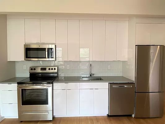 1st image of 855 Ocean Ave #E11