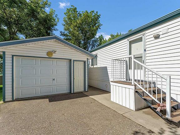 5th image of 1600 Strachan Rd SE #111