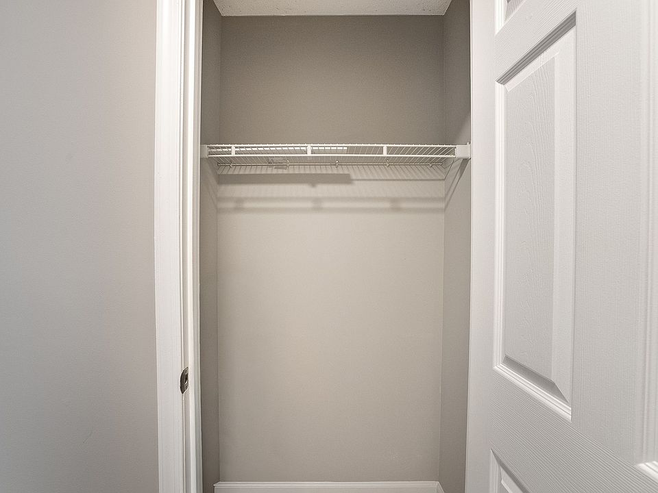 Entryway Coat Closet