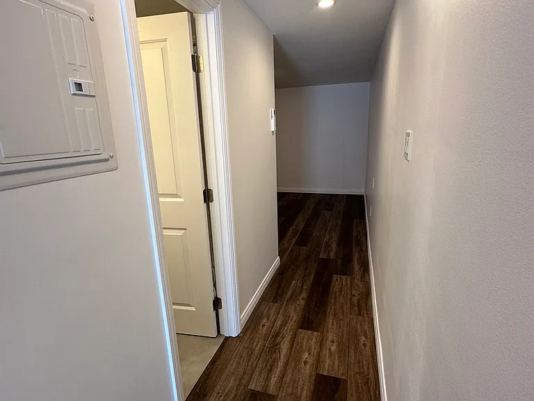 1966 Carmen Ave #5 — Photo 7