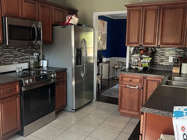 1526 Trevino Dr — Photo 23