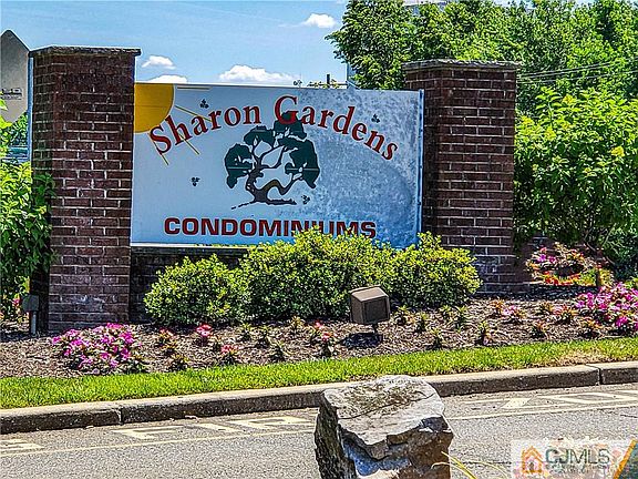 3rd image of 312 Sharon Garden Ct #312