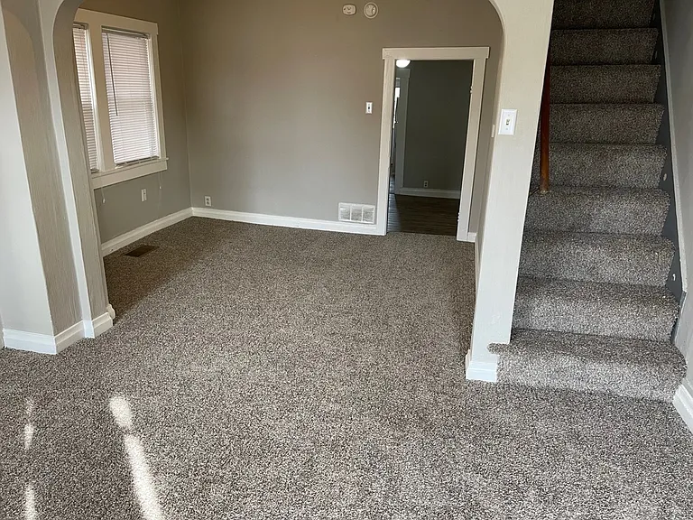 19 E Lancaster St — Photo 14