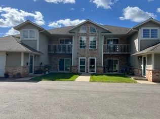 628 Shepherds Dr UNIT 3, West Bend, WI 53090