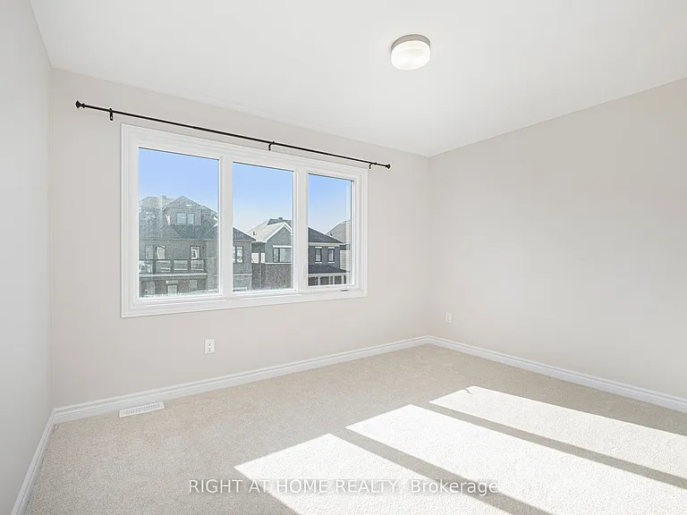 332 Peninsula Rd — Photo 10