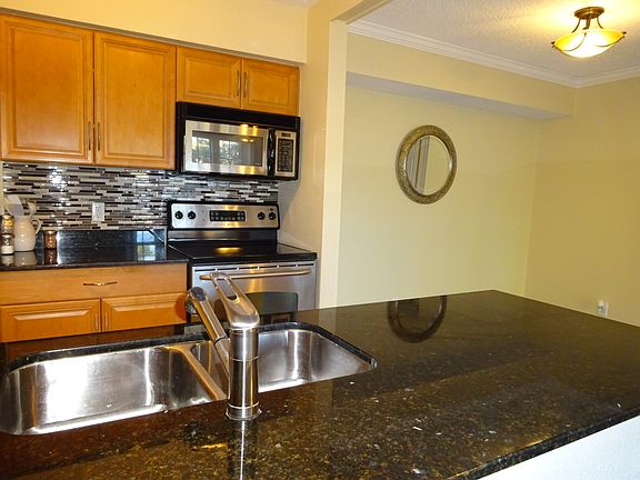 2nd image of 3313 Haviland Ct. #203