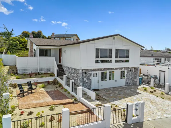 1518 Costa St, Seaside, CA 93955