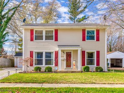 2142 Issaquah St, Cuyahoga Falls, OH, 44221