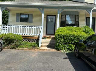 901 Goose Ridge Dr, Forest, VA 24551