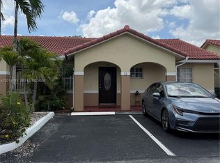 West Palm Gardens Villas, Hialeah, FL 33016
