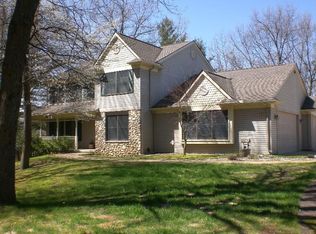 795 Spruce Hill Ln, Ortonville, MI