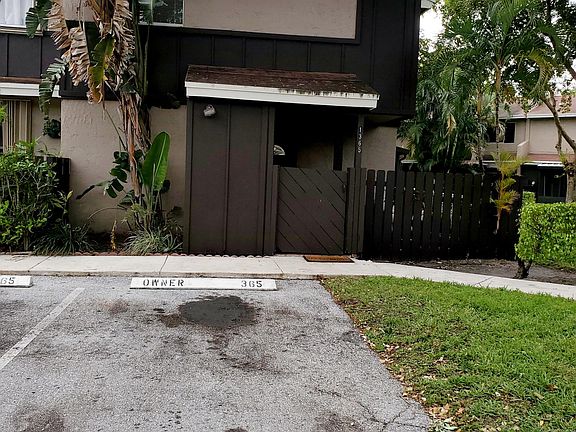 3rd image of 1365 Sussex Dr #1365