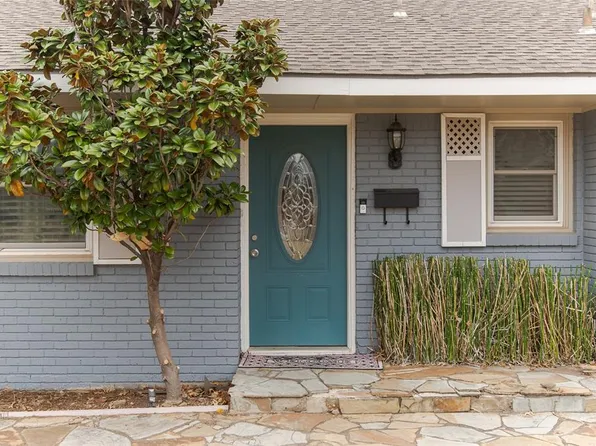 10208 Northland Rd, The Village, OK 73120