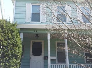 19 Hickory St, New Rochelle, NY 10805