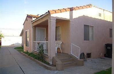 2nd image of 748 S Arizona Ave