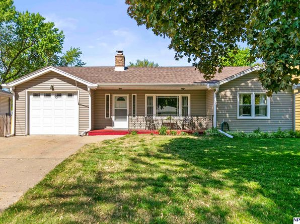 3108 S 73rd St, Omaha, NE 68124