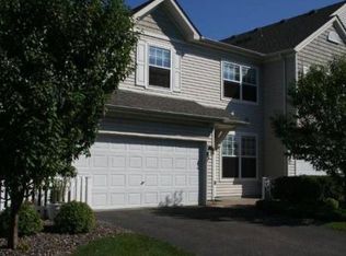 1865 Bluestem Ln, Shoreview, MN 55126