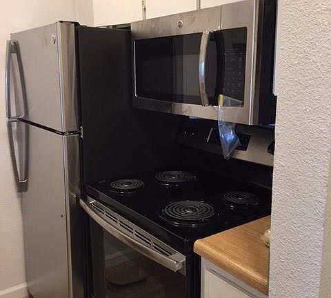 2nd image of 2221 Shelter Creek Ln #2