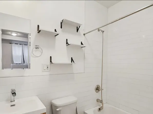 644 Wilson Avenue image 12 of 13