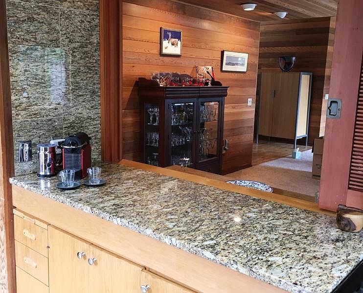 1st image of 519 Oceanview Ln