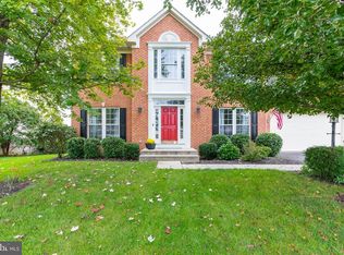 90 Flight O Arrows Way, Martinsburg, WV 25403