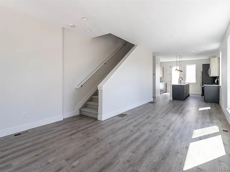 5268 W 16th Ave — Photo 6