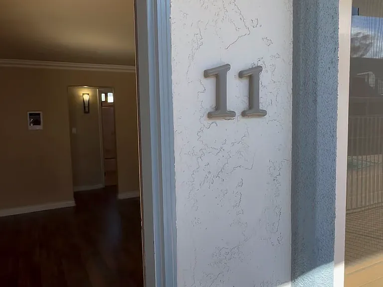 1450 Iris Ave #11 — Photo 9