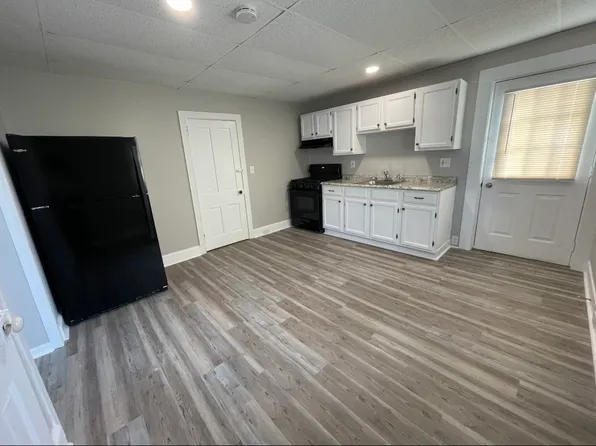 26 N Pine St APT 3, Middletown, PA 17057