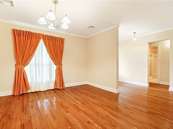 4th image of 4633 Neyrey Dr