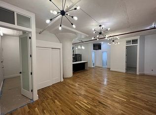 315 Berry St APT 108, Brooklyn, NY 11249