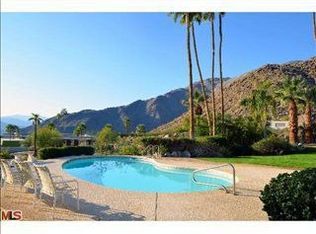 925 W Panorama Rd, Palm Springs, CA 92262