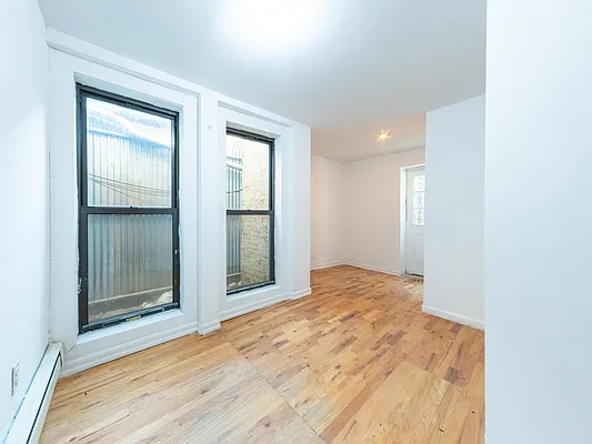 Rented by Urban Pads | media 3