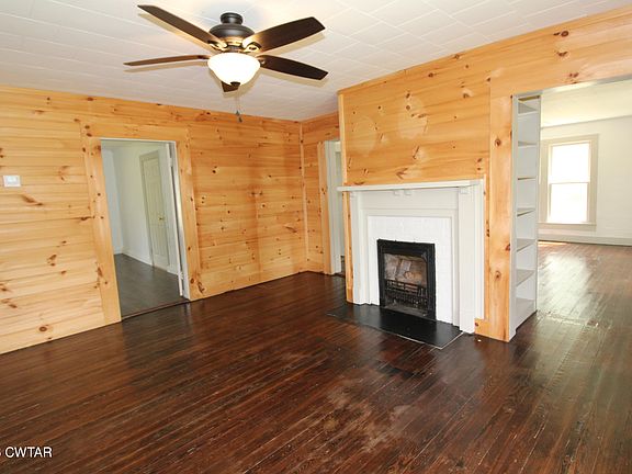 2nd image of 210 Tatertown Rd