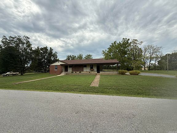 4th image of 206 Pecan St