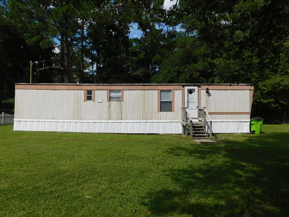 Building Photo - 938 Sunset Dr #C