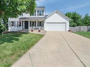 861 Sherwood Forest Ct, O'Fallon, MO 63366