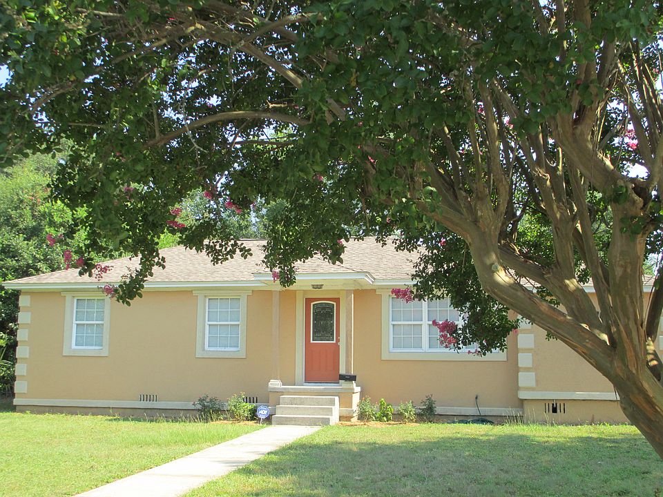 1st image of 3335 Bayou Dr