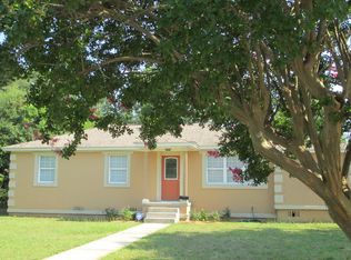 3335 Bayou Dr, Pensacola, FL 32505
