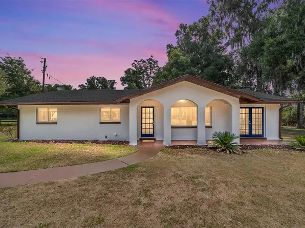 2780 NE 120th St, Anthony, FL 32617