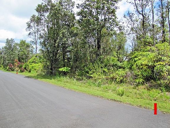 Looking into Lot 7299 from right corner.