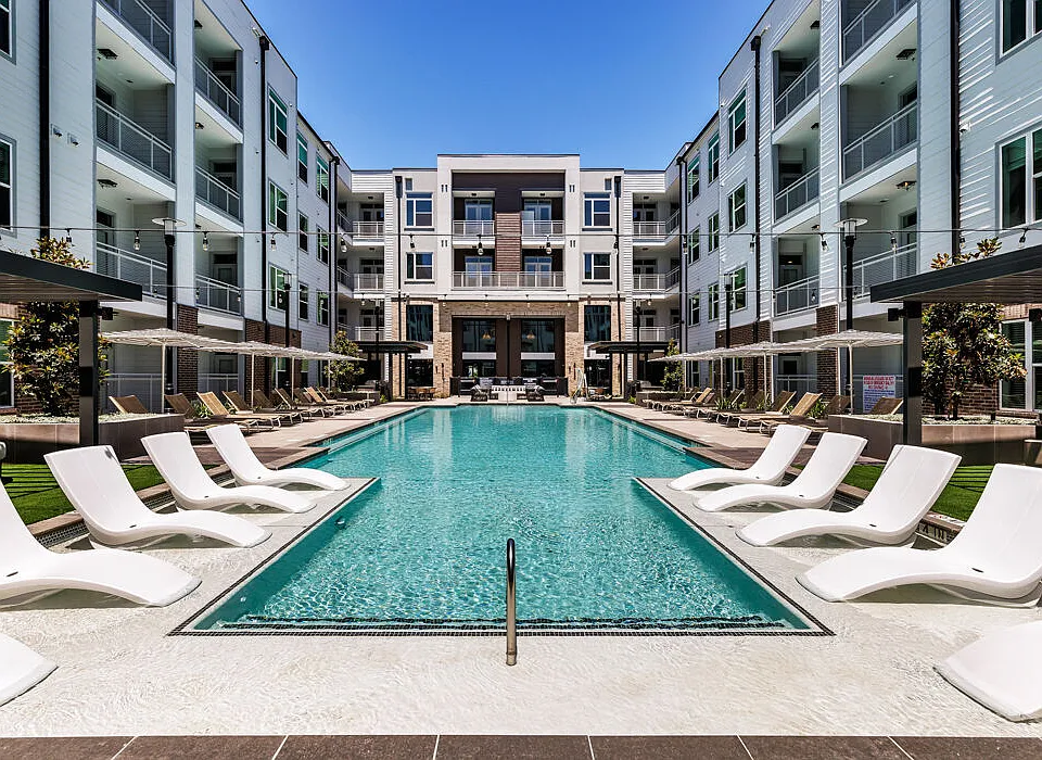 Vera Cedar Park apartments community photo