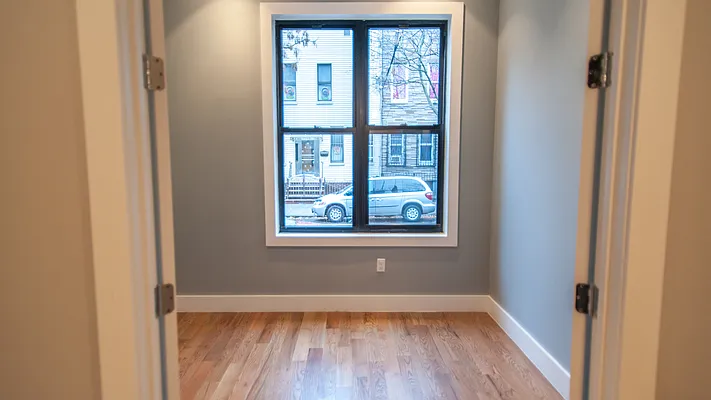 Rented by Nooklyn NYC LLC | media 10