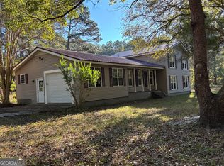 319 Country Club Rd, Cochran, GA 31014