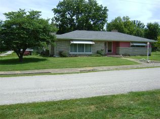 301 West St, New London, MO 63459