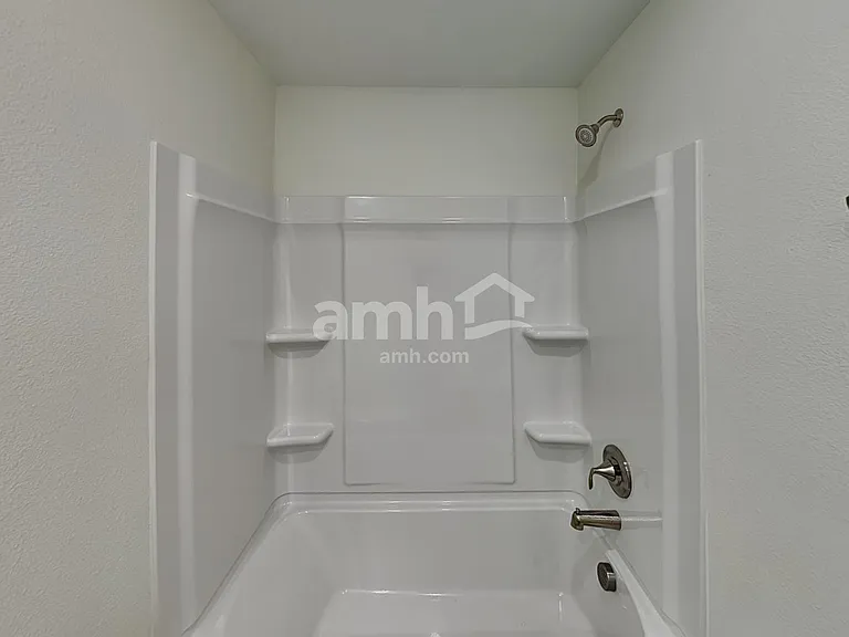 3739 Center Cove Ln — Photo 24