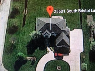 25601 S Bristol Ln, Monee, IL 60449