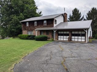 1645 Fort Chiswell Rd, Max Meadows, VA 24360
