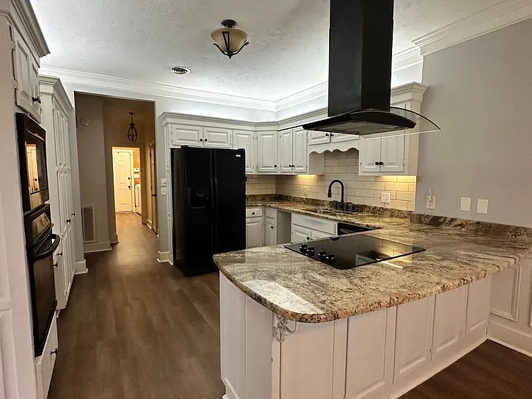 117 Rolling Creek Dr — Photo 5
