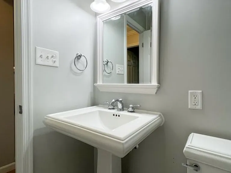 11621 Sourwood Ln — Photo 37
