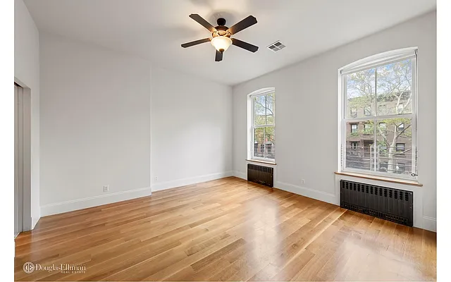 Rented by Douglas Elliman | media 25